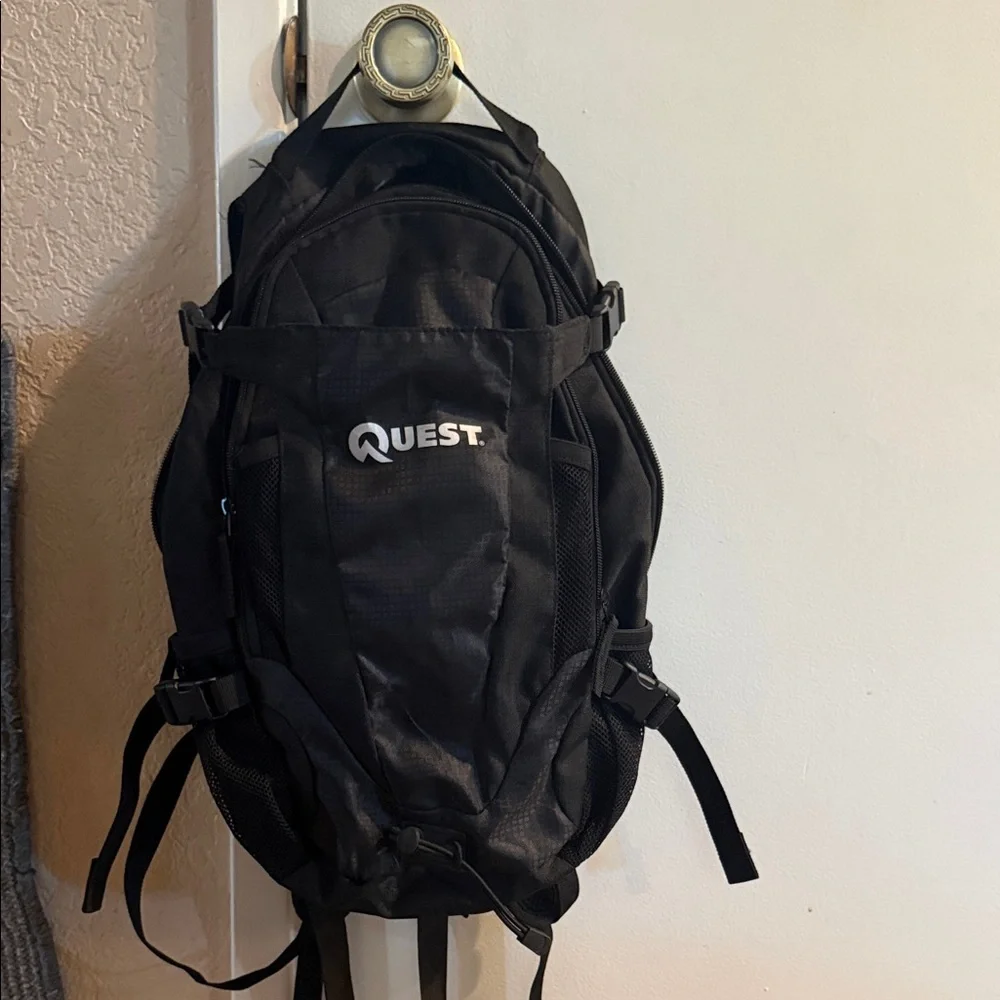 Quest Aspen Hydration Backpack Hiking Water Pack